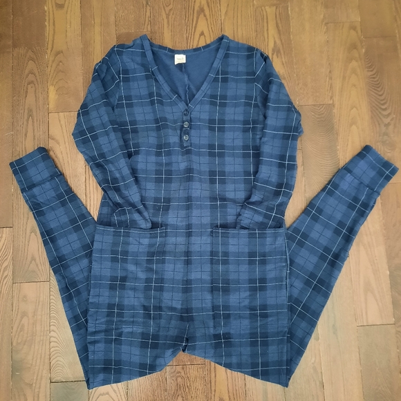 ⚡️SALE⚡️Smash + Tess Wednesday Romper in Blue Holiday Tartan, Size XS - Picture 10 of 13